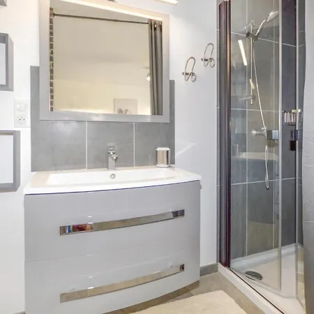 Cozy In Isolaccio With Kitchen * Taglio-Isolaccio